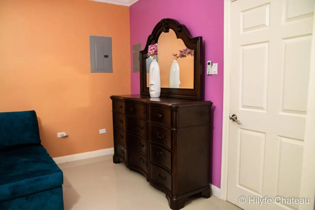 Maison d'hôtes Hilyfe Chateau Airbnb Mammee Bay